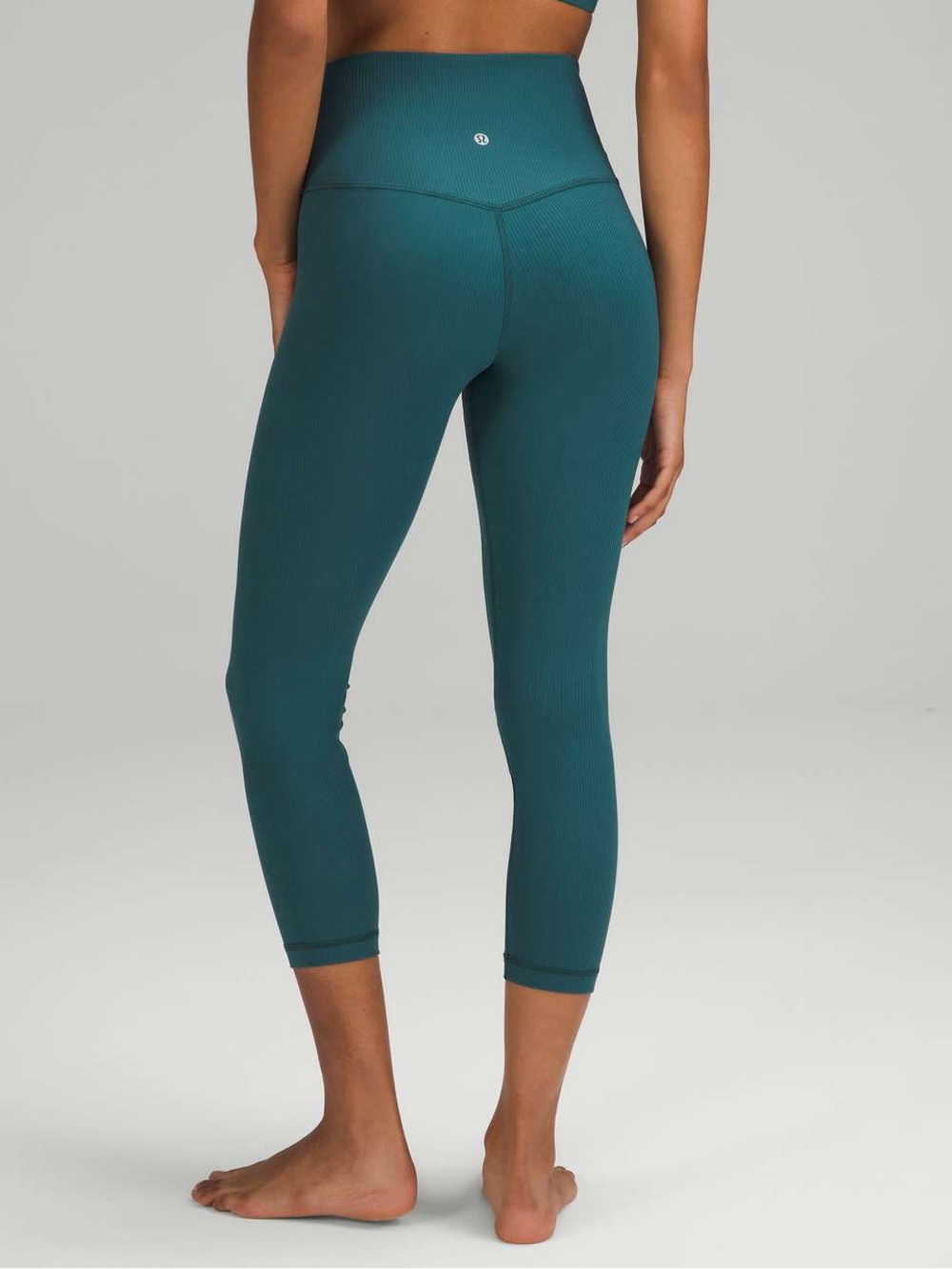 lululemon athletica High-Rise Ribbed cropped Capri Leggings in Teal Green